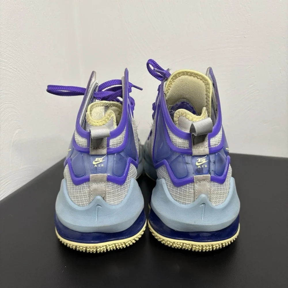 Kids Nike LeBron 19 GS 'Easter' Zoom Air Basketball Sneaker DD0418-412 size 6Y‎
